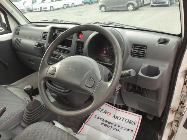 0509025A30260422W00302.jpg