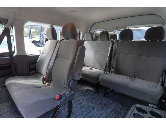 0302270A30250919W00215.jpg
