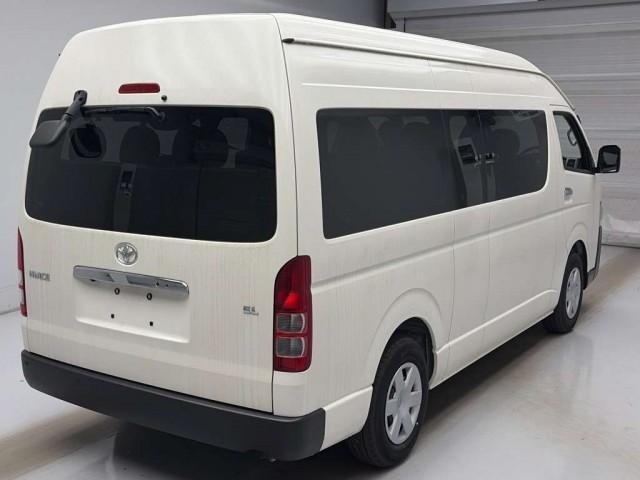 27012098_carP_l_3.jpg