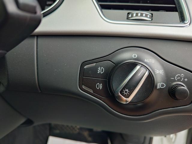 0560191A30260701W00215.jpg