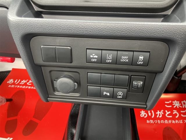 0208596A30260904W00306.jpg