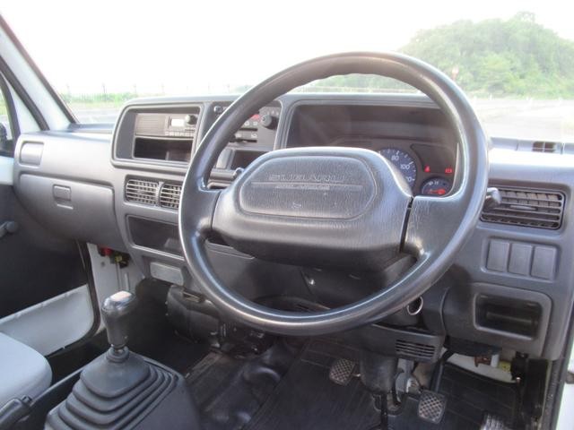 0910235A30260824W00101.jpg