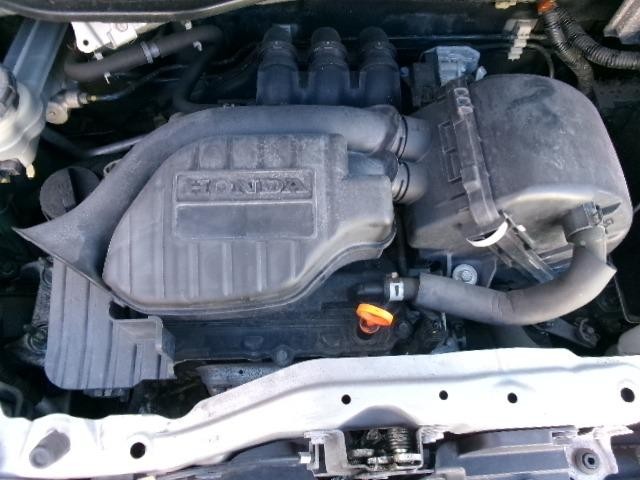 0510254A30261028W00216.jpg