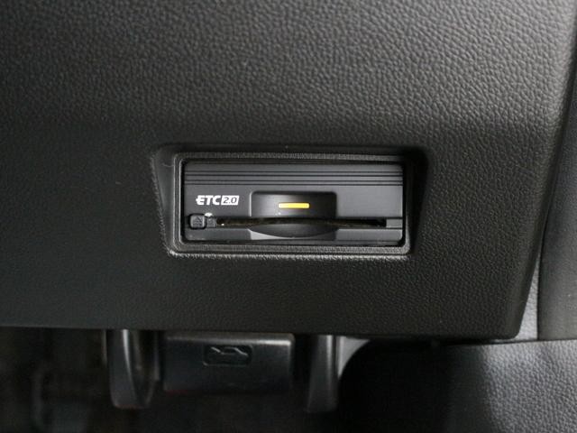 0520655A30260722W00119.jpg