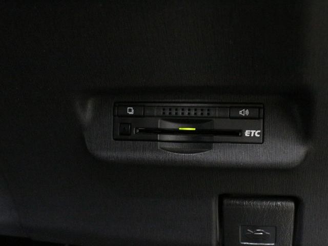 0207743A30260929W00213.jpg