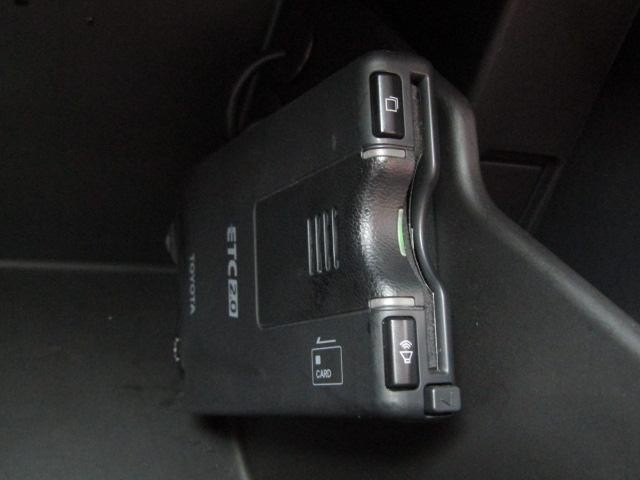 0506241A30260907W00309.jpg