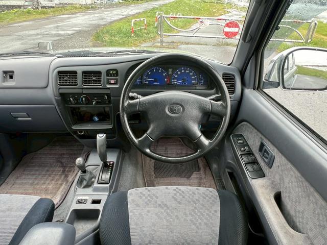 0310350A30260523W00114.jpg