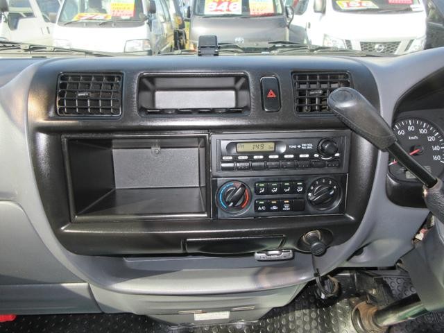 0540197A30261016W00113.jpg