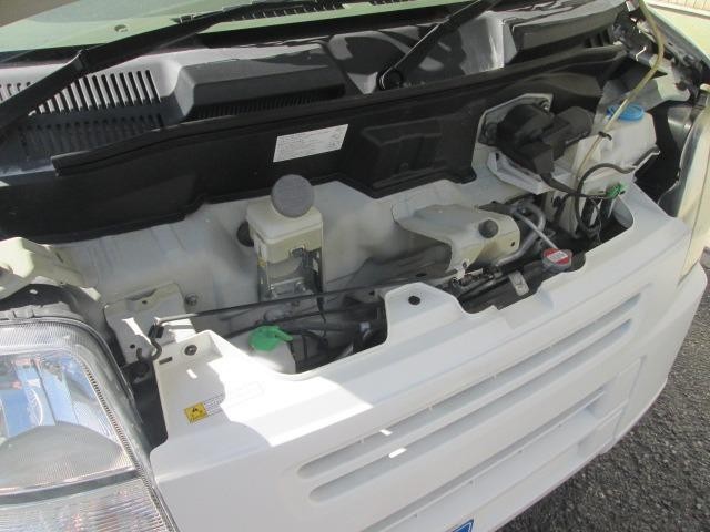 0560133A30260929W00319.jpg