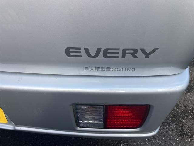 0500332A30261027W00208.jpg