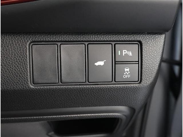 0200810A30260327W00114.jpg