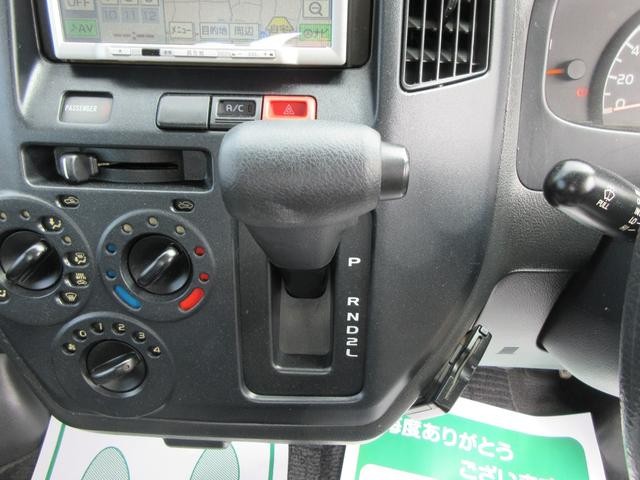 0540197A30260921W00215.jpg