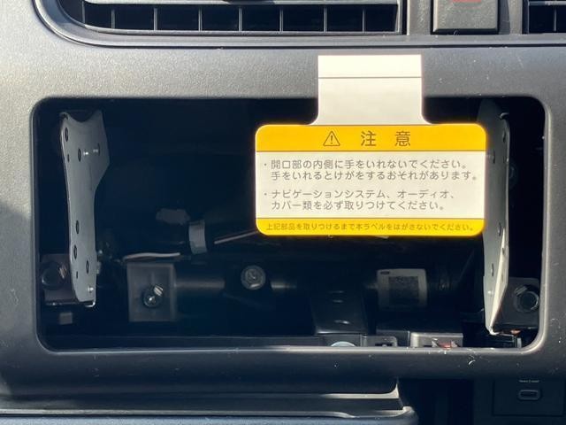 0206645A30260829W00215.jpg