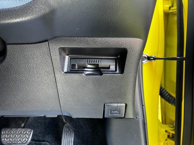 0207795A30260501W00118.jpg