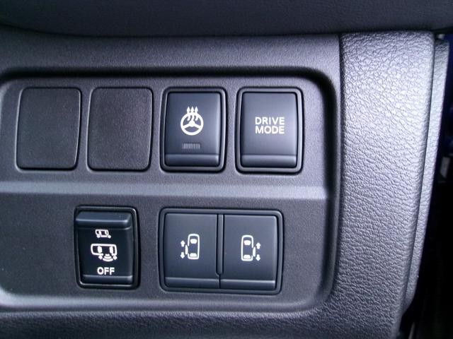 0400014A30260912W00115.jpg