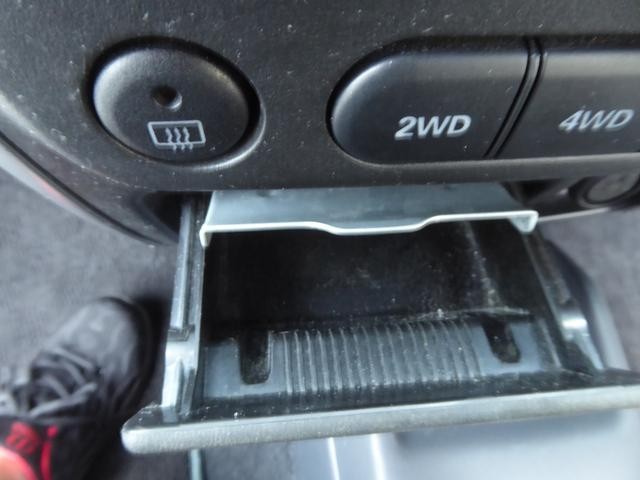 0600931A30260825W00119.jpg