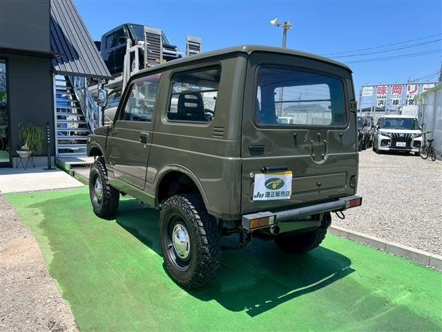 25247280_carP_l_5.jpg