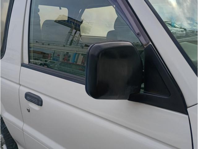 0207189A30260627W00216.jpg