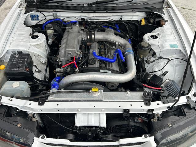 0208970A30260501W00105.jpg