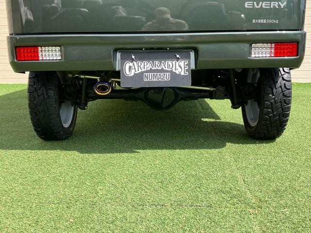 0601337A30260430W00212.jpg