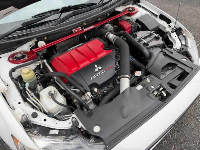 0209532A30261025W00101.jpg