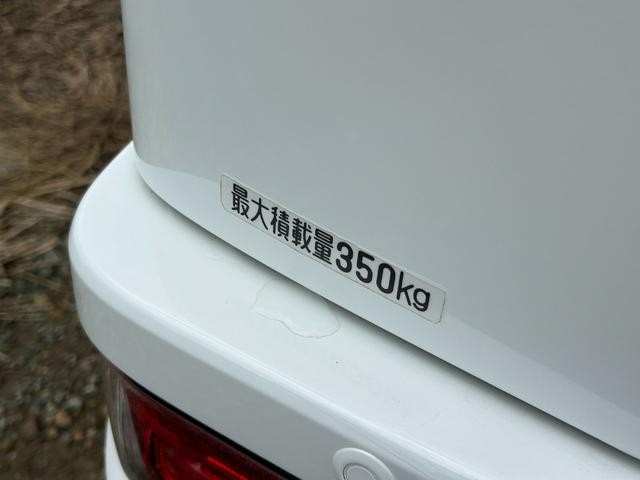 0804314A30260826W00613.jpg