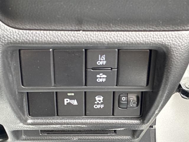 0403498A30261006W00915.jpg