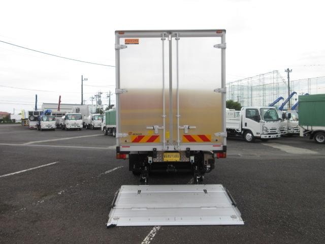 cf4c3fabec153503d5ef6b2654993cd1.jpg