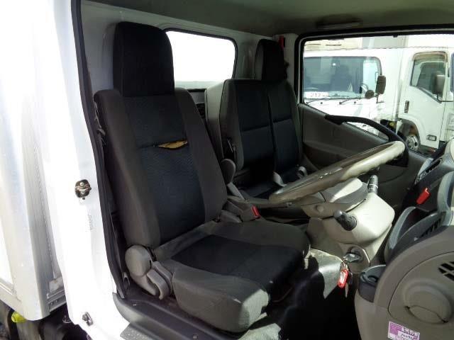 e68c5c8dacbf75df31f5bb5fa04d7a78.jpg