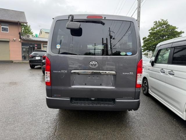 26794756_carP_l_3.jpg