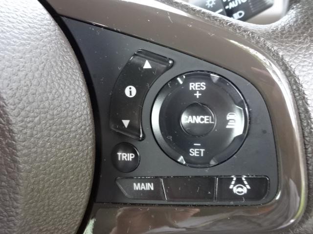 0400393A30260928W00109.jpg