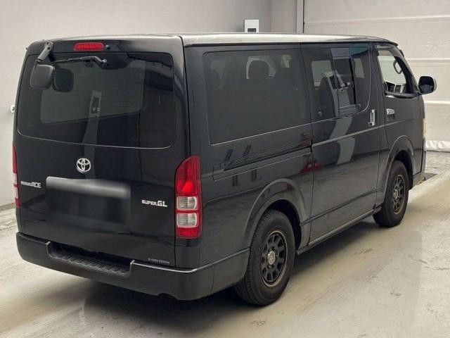 26751773_carP_l_3.jpg