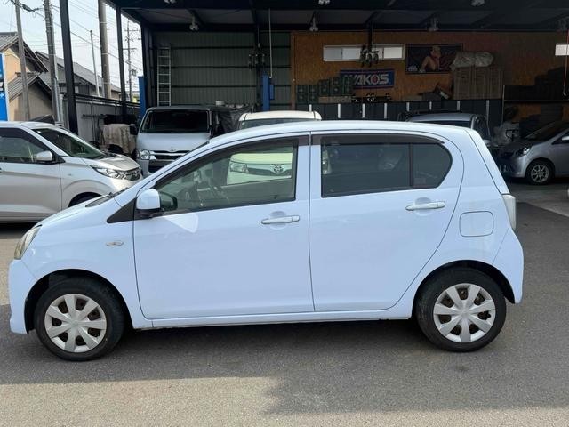 0208288A30260506W00614.jpg