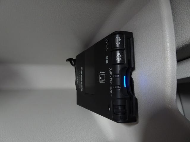 0551465A30260929W00217.jpg