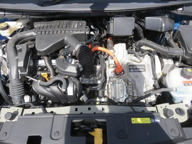 0400394A30260915W00819.jpg