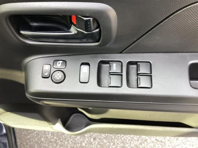 0700828A30260812W00117.jpg
