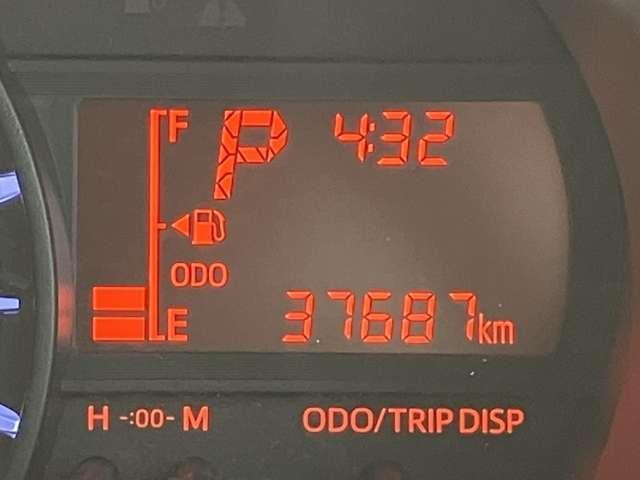 26573399_carP_l_12.jpg