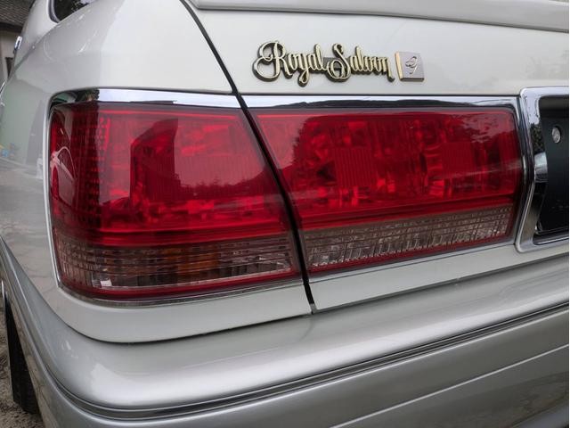 0509640A30260903W00117.jpg