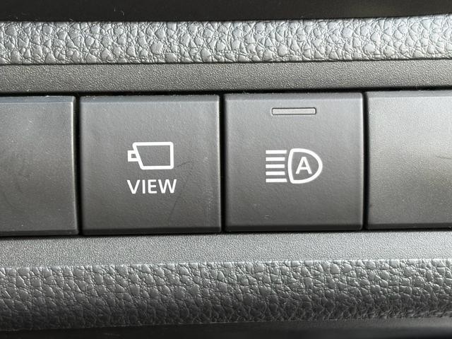 0530142A30261022W00110.jpg