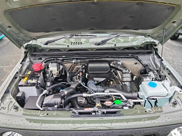 0401984A30260915W00119.jpg