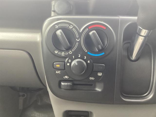 0700828A30260908W00206.jpg