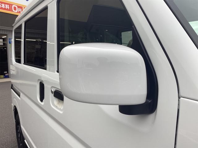 0700828A30260908W00219.jpg