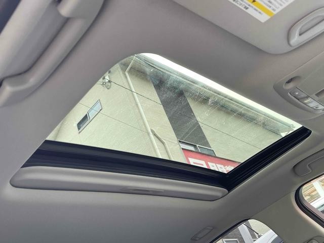 0201924A30260810W00309.jpg