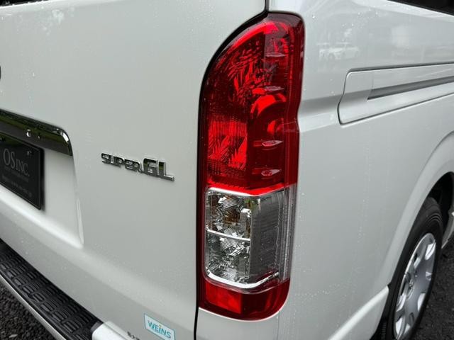 0700148A30261005W00319.jpg