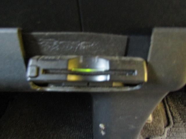 0530123A30260804W00816.jpg