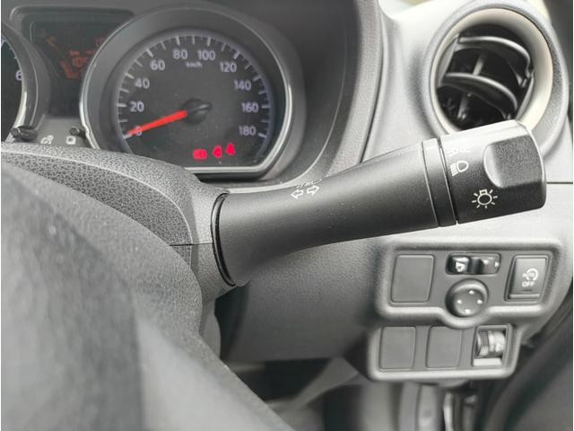 0704385A30260811W00117.jpg
