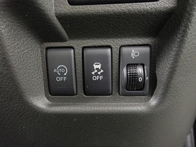 0203825A30260501W00305.jpg