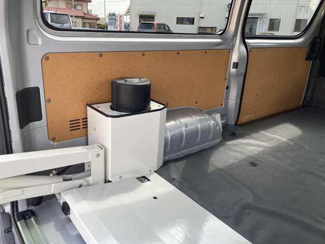 4d957cecb4b9098f5a1ca712eae176b7.jpg