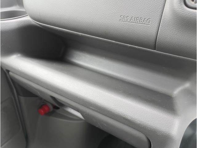 0510959A30260829W00212.jpg