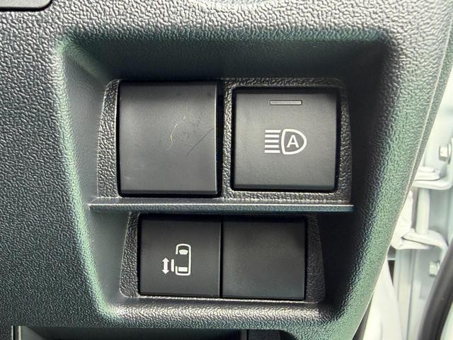 0500054A30260923W00516.jpg